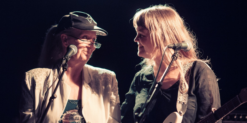 Pia Raug og Jomi Massage